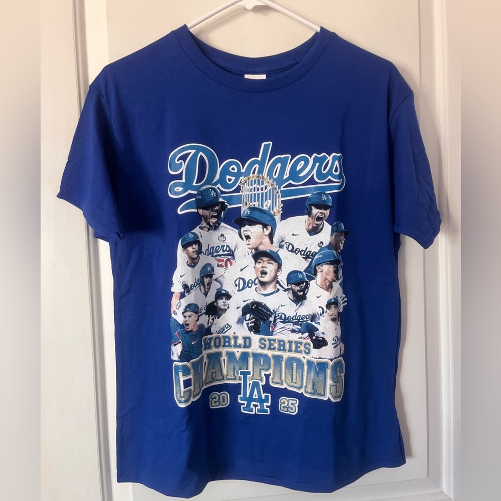 Blue Dodgers World Series Champions Back 2 Back T-Shirt